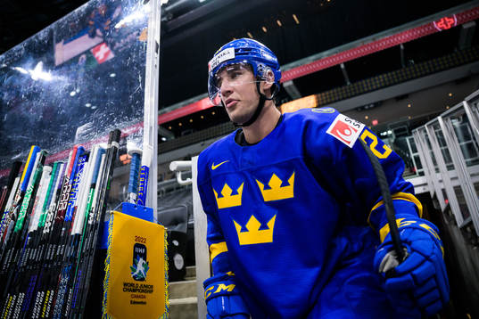 Daniel Torgersson of Sweden at warm-up