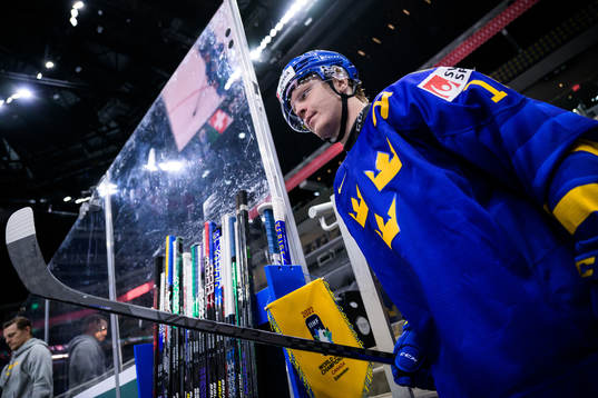 Åke Stakkestad of Sweden at warm-up