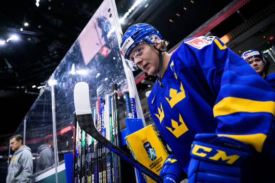 Emil Andrae of Sweden at warm-up