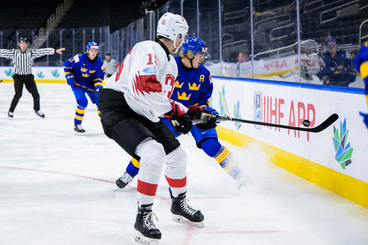 Simon Edvinsson of Sweden