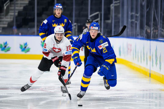Dario Allenspach of Switzerland and Oskar Olausson of Sweden