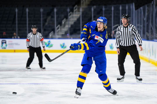 Simon Edvinsson of Sweden