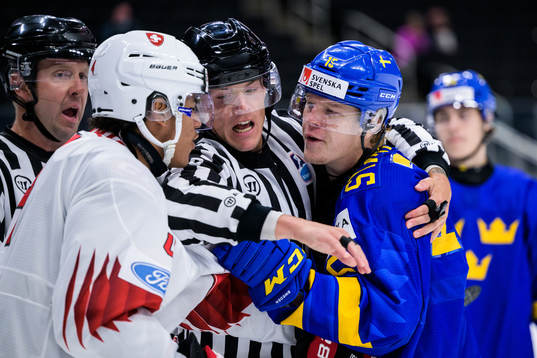 Rodwin Dionicio of Switzerland and Åke Stakkestad of Sweden