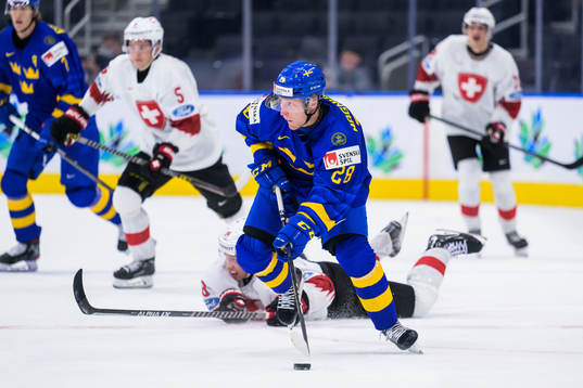 Oskar Magnusson of Sweden