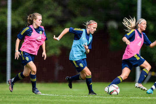 Nathalie Staaf och Lova Sandahl