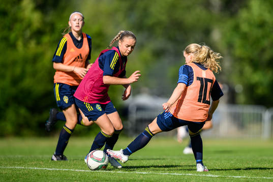 Tuva Nordin och Alicia Ekfeldt