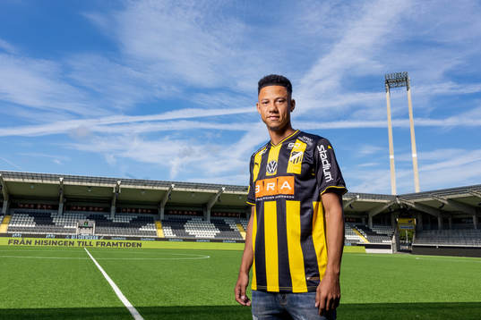 BK Häckens nyförvärv Tobias Sana