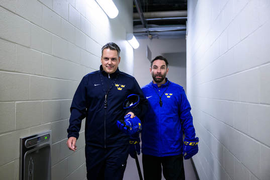Head coach Tomas Montén and assistant coach Todd Woodcroft