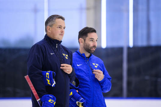 Head coach Tomas Montén and assistant coach Todd Woodcroft