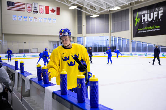 Theodor Niederbach of Sweden at a practice session
