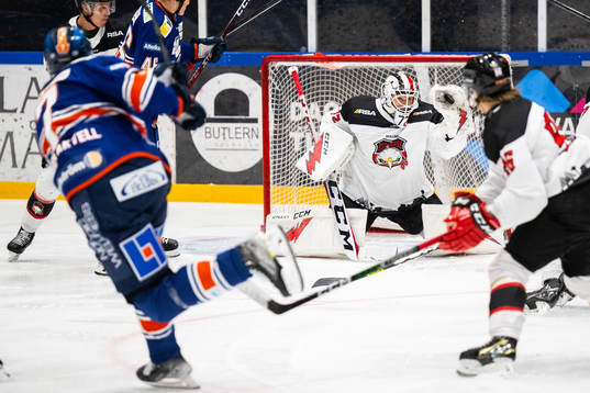 Malmö Redhawks målvakt Daniel Marmenlind