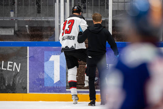 Malmö Redhawks Kristian Vesalainen med skada