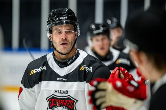Malmö Redhawks Lance Bouma jublar