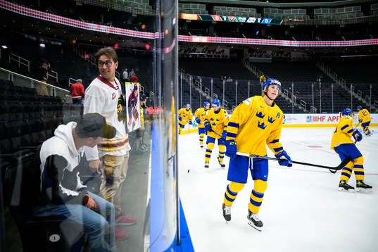 Simon Edvinsson of Sweden