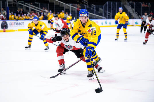 Lorenz Lindner of Austria and Isak Rosén of Sweden