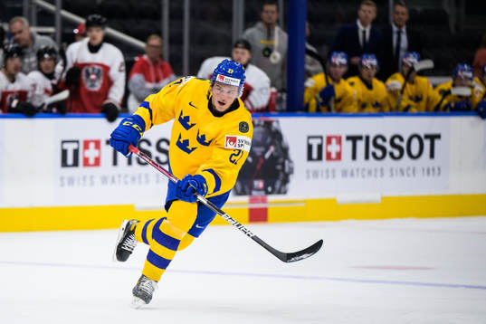Oskar Olausson of Sweden