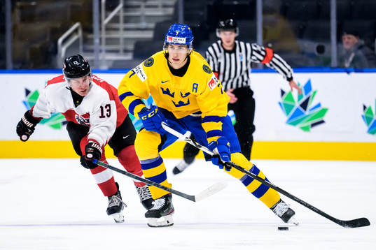 Leon Wallner of Austria and Simon Edvinsson of Sweden