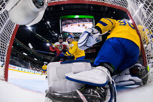 Moritz Lackner of Austria and Emil Andrae of Sweden in