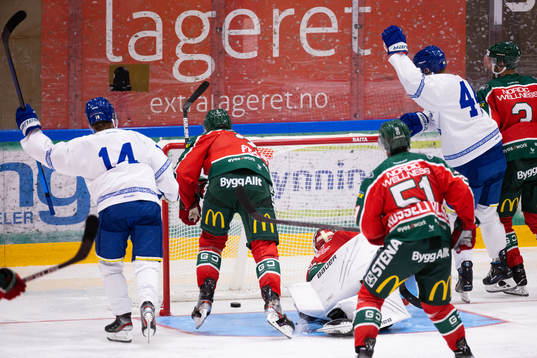 Leksands Carter Ashton jublar