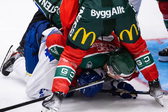 Frölundas Christian Folin och Leksands Oskar Lang