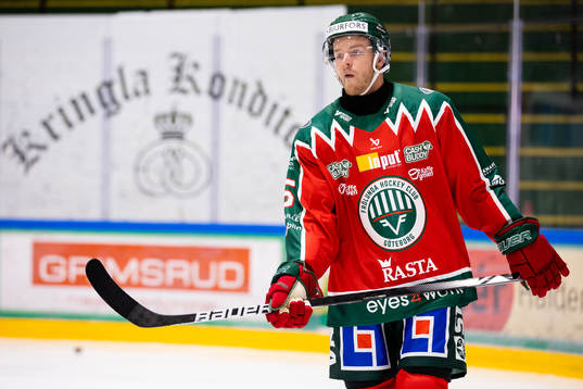 Frölundas Christian Folin innan  ishockeymatchen i