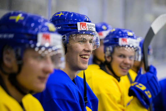 Simon Edvinsson of Sweden at a practice session