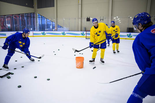 Emil Andrae, Albert Sjöberg and Liam Öhgren of Sweden at