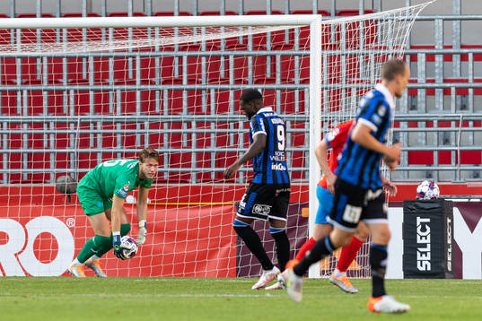 Helsingborgs målvakt Kalle Joelsson