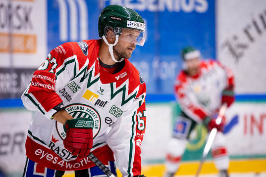 Frölundas Jacob Nilsson innan ishockeymatchen i Strömstad