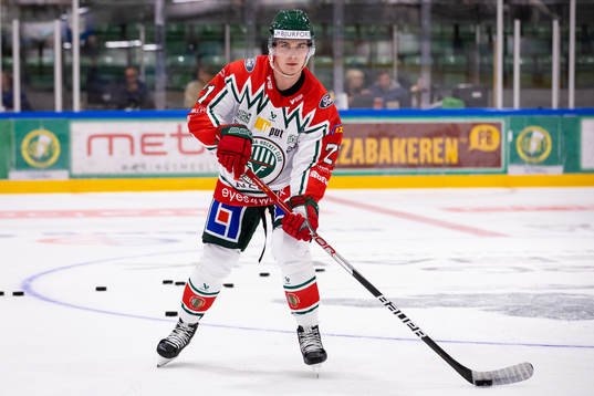 Frölundas Jere Innala innan ishockeymatchen i Strömstad