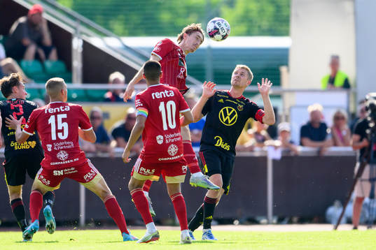 Skövde AIKs Hugo Engström