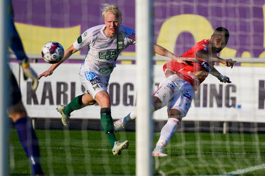 Varbergs André Boman och Degerfors Joseph-Claude Agyeman