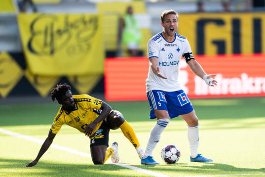 IFK Norrköpings Christoffer Nyman reagerar