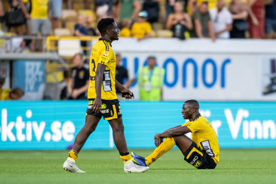 Elfsborgs Michael Baidoo och Maudo Lamine Jarjué deppar
