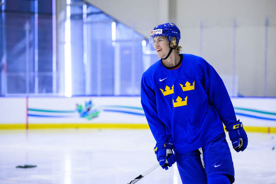 Simon Edvinsson of Sweden at a practice session