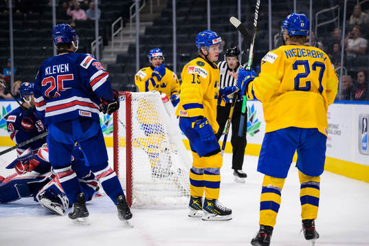 Åke Stakkestad of Sweden celebrates