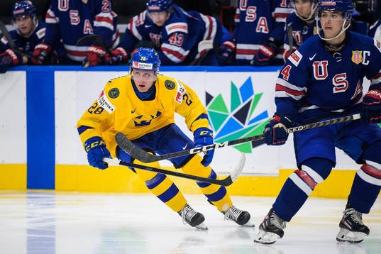Oskar Magnusson of Sweden and Brock Faber of USA