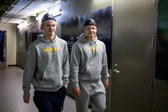 Albert Sjöberg and Victor Stjernborg of Sweden arrive to