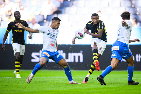 Värnamos Wenderson Oliveira do Nascimento och AIKs Amar