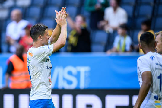 Värnamos Marcus Antonsson jublar