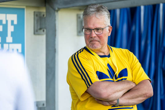Falkenbergs ordförande Patrik Hanell före fotbollsmatchen