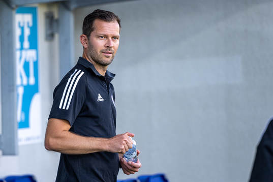 Falkenbergs sportchef David Svensson före fotbollsmatchen