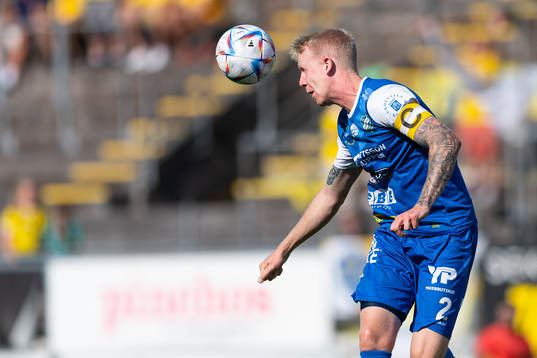 Falkenbergs Godwin Aguda och Oddevolds Fredrik Sundström