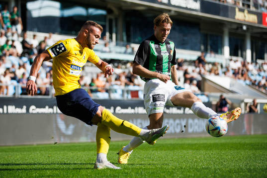 Ljungskiles Arlind Kalaja och GAIS August Wängberg