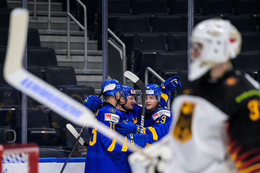 Linus Sjödin, Oskar Magnusson and Victor Stjernborg of