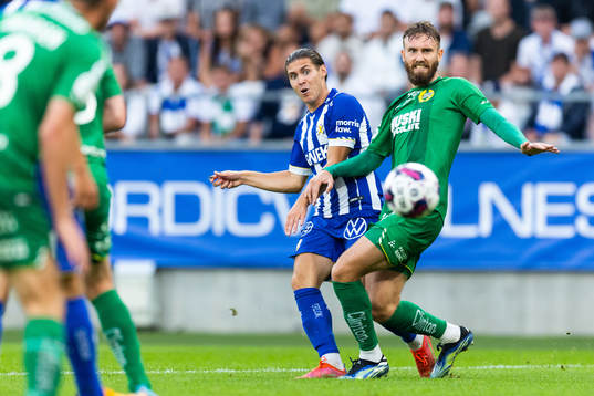 IFK Göteborgs Eman Markovic och Hammarbys Simon Sandberg