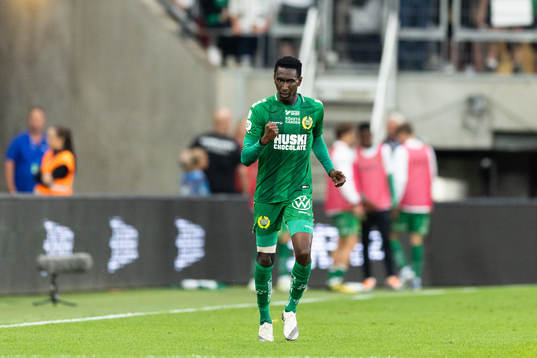 Hammarbys Bubacarr Trawally jublar