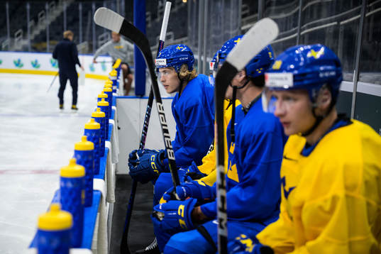 Simon Edvinsson of Sweden at a practice session
