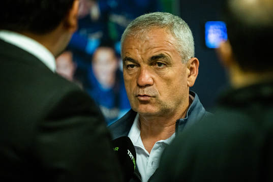 Head coach Riza Calimbay