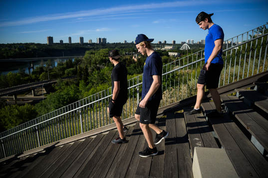 Goaltender Jesper Wallstedt, Albert Sjöberg and Victor